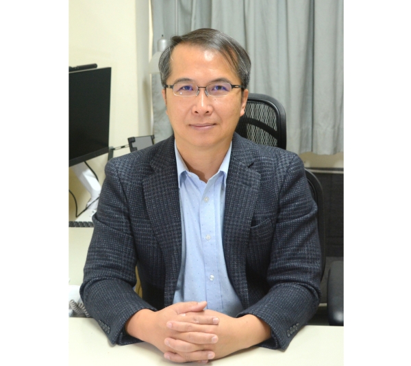 twL_fac_member_25K28_GEaxJwKAuB